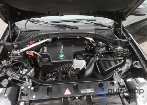 2015 BMW X3 xDrive28I z USA, uszkodzony, nr VIN 5UXWX9C57F0D59521